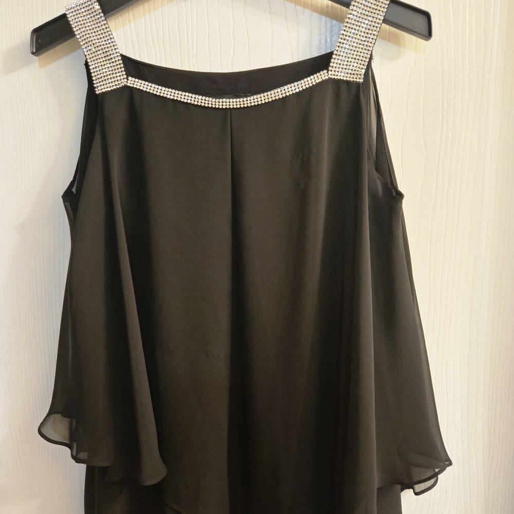 Roz & Ali Black Cold Shoulder Top Rhinestone Detail Size M